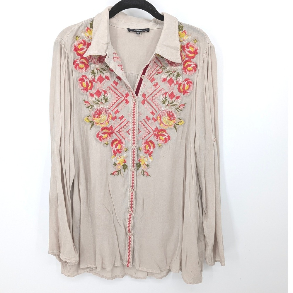 Andree by Unit Embroidered Button Down Top Women Medium Beige Floral Boho Rayon